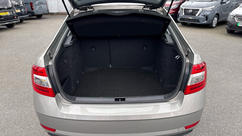 Skoda Octavia 1.0 TSI SE 5dr Petrol Hatchback